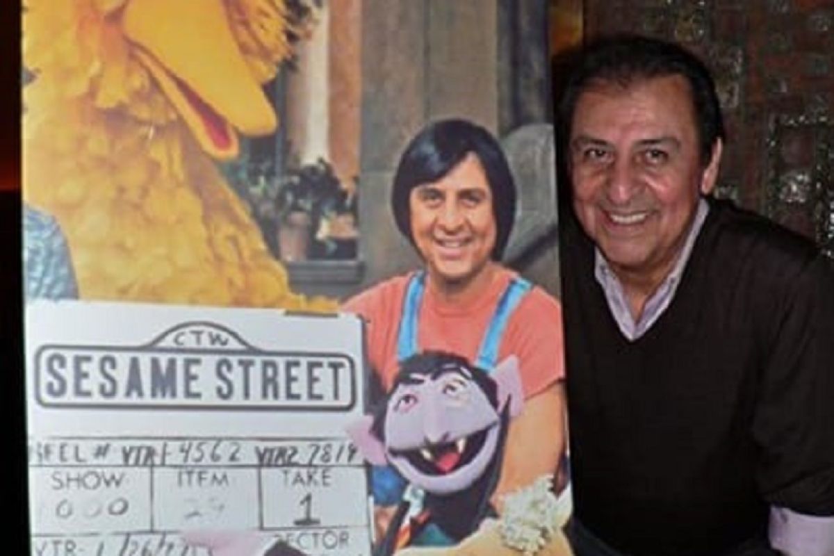 Aktor Emilio Delgado pemeran di  "Sesame Street" meninggal dunia