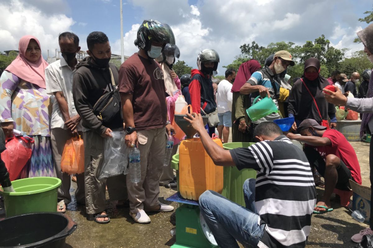 Imbas mahalnya minyak goreng, pedagang warteg naikkan harga