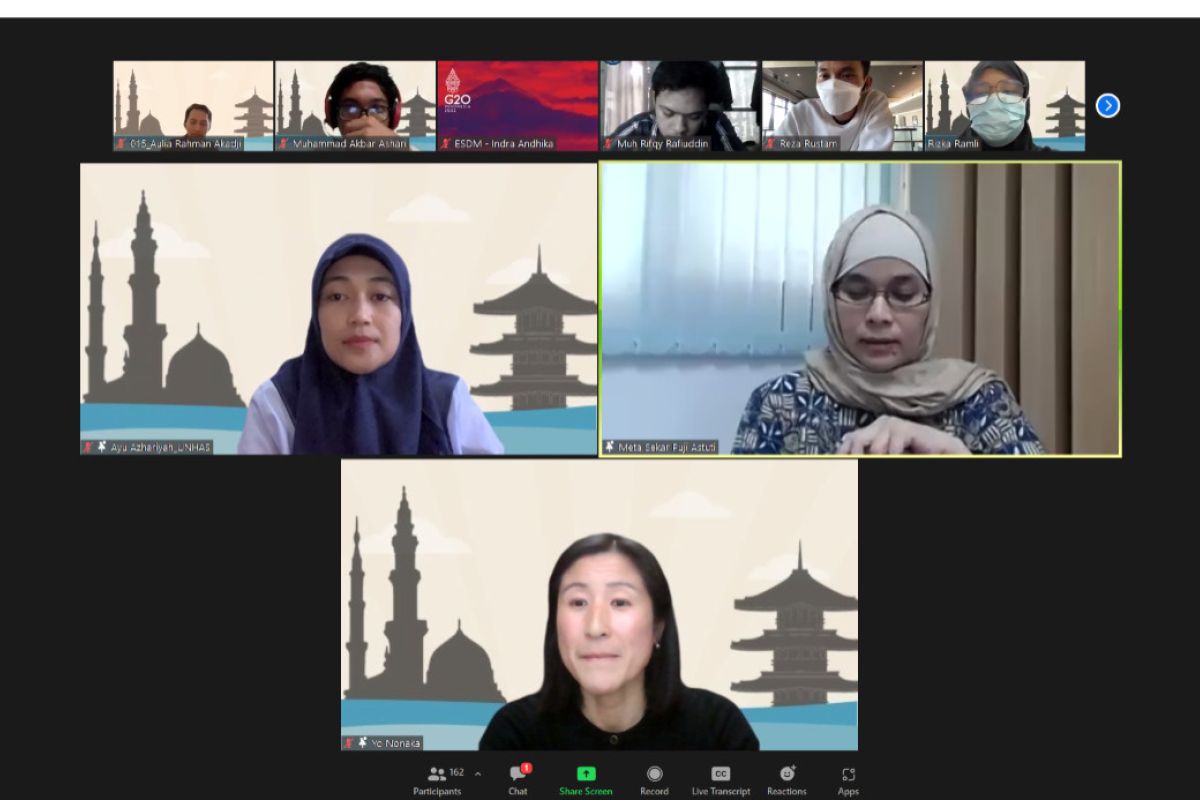 Unhas gelar webinar bahas perkembangan Islam di Jepang