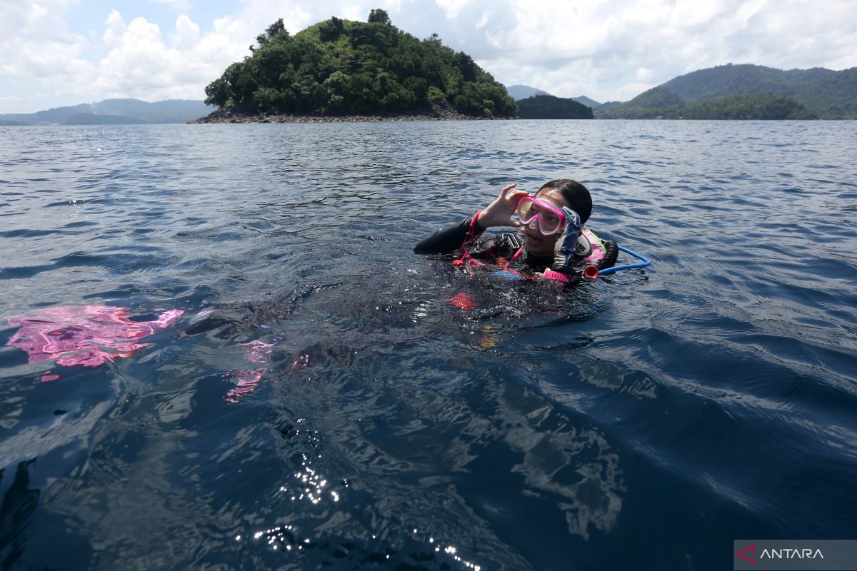 Objek wisata Sabang dipadati pengunjung dari luar Aceh