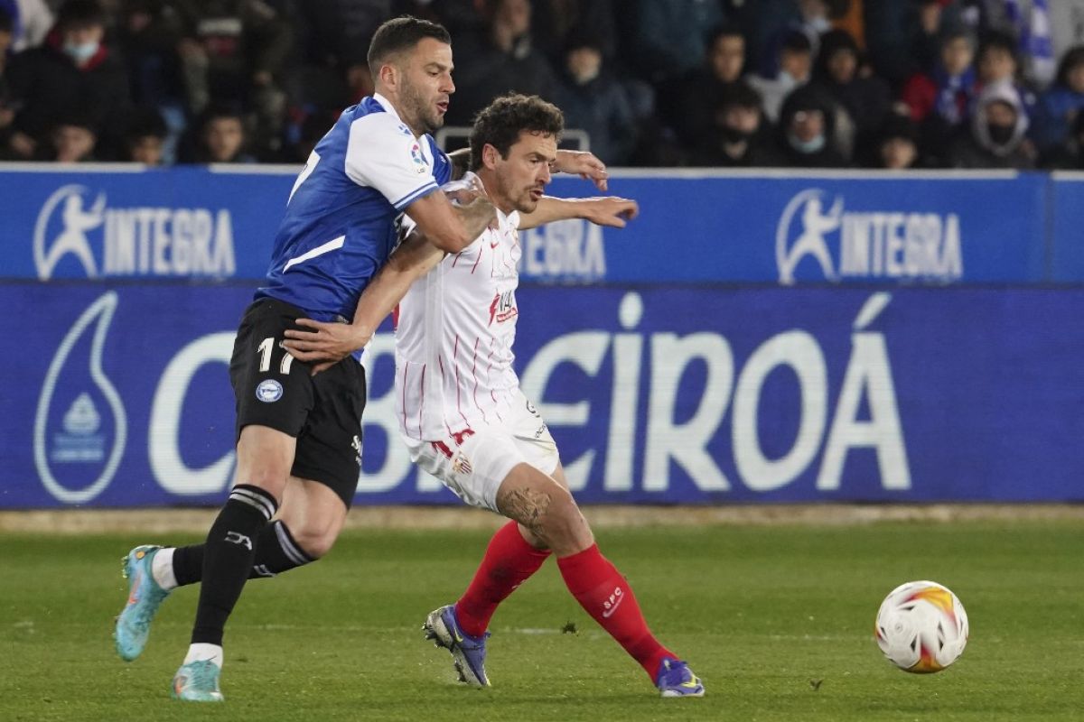 Sevilla ditahan imbang Rayo Vallecano 1-1