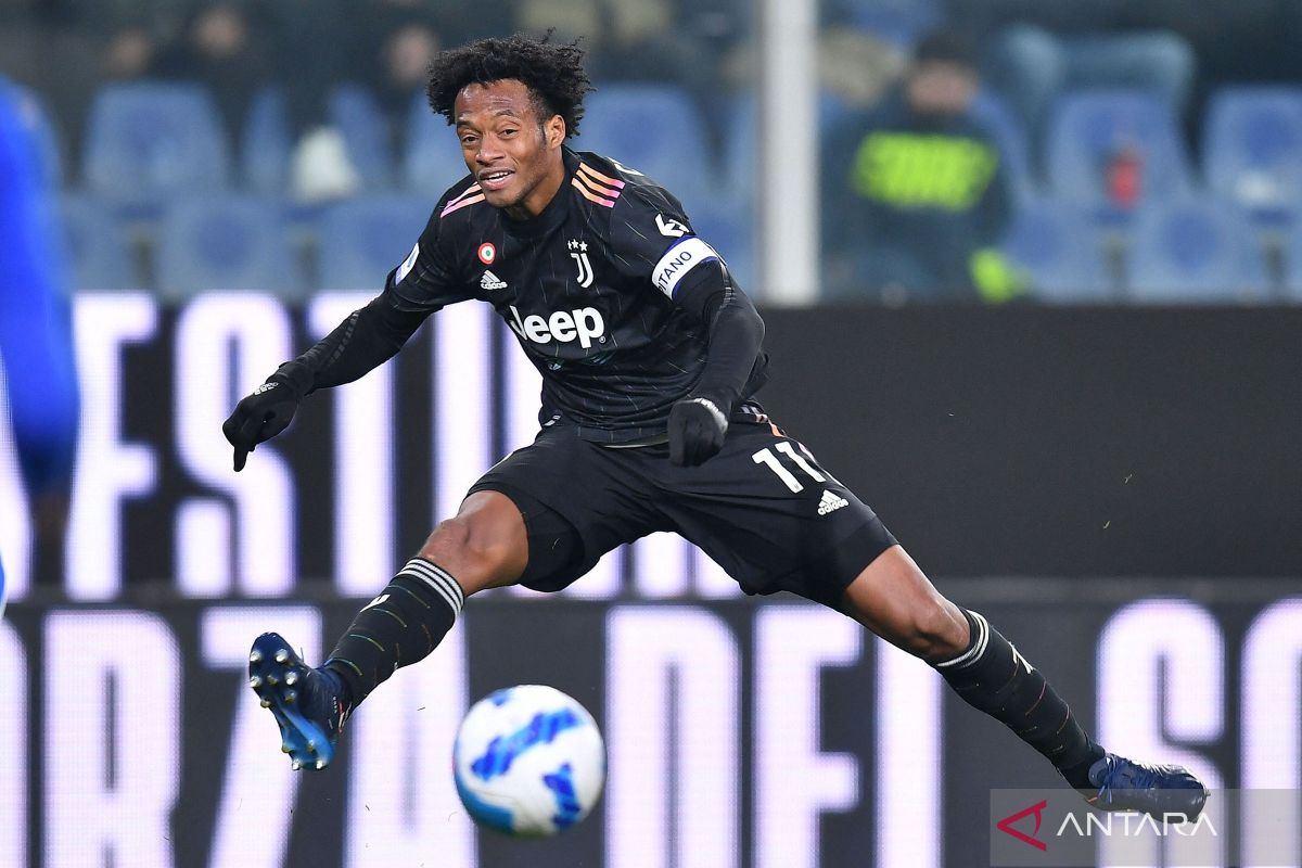 Inter Milan resmi kontrak Juan Cuadrado dengan status bebas transfer