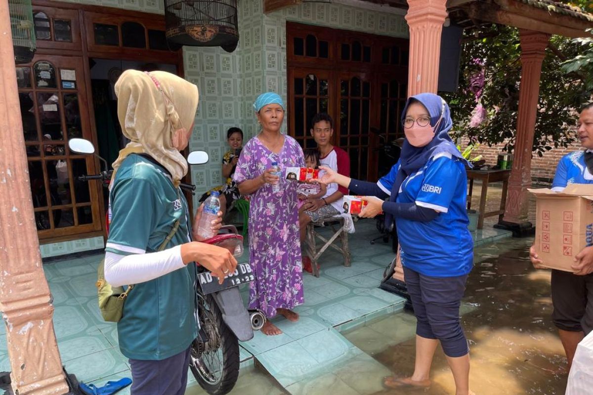Banjir Jombang, Jawa Timur, BRI salurkan bantuan tanggap bencana bagi warga terdampak