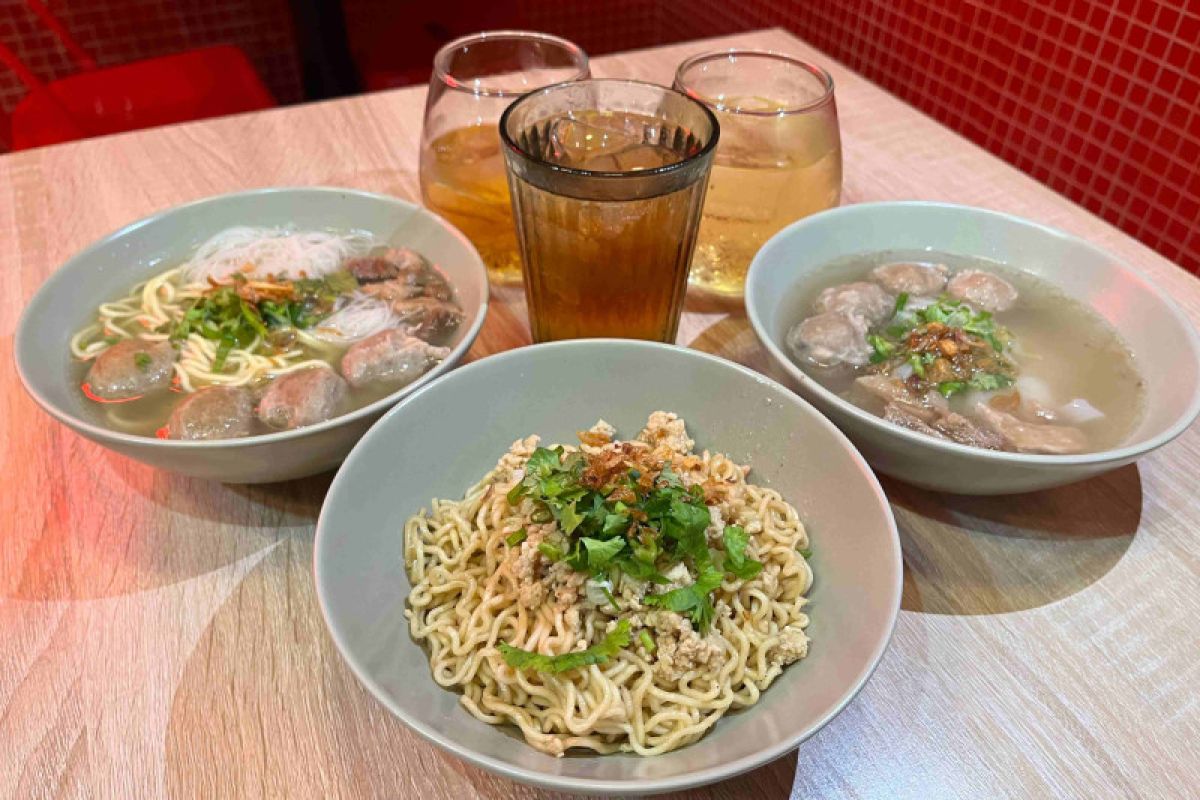 Kombinasi kelezatan Medan-Pontianak dalam mangkuk bakso