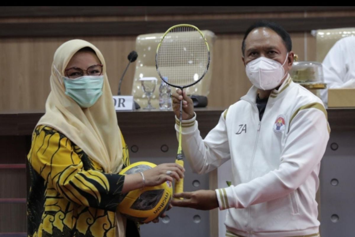 Universitas Hasanuddin siap maksimalkan bantuan peralatan olahraga dari Kemenpora