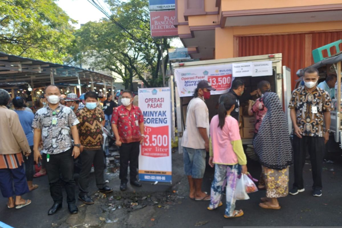 Disperindag Sulut lakukan OP minyak goreng tiap hari