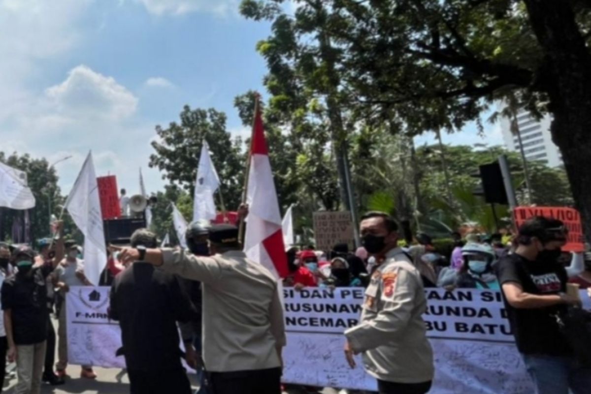 Warga Rusun Marunda minta pemerintah hentikan pencemaran abu batubara