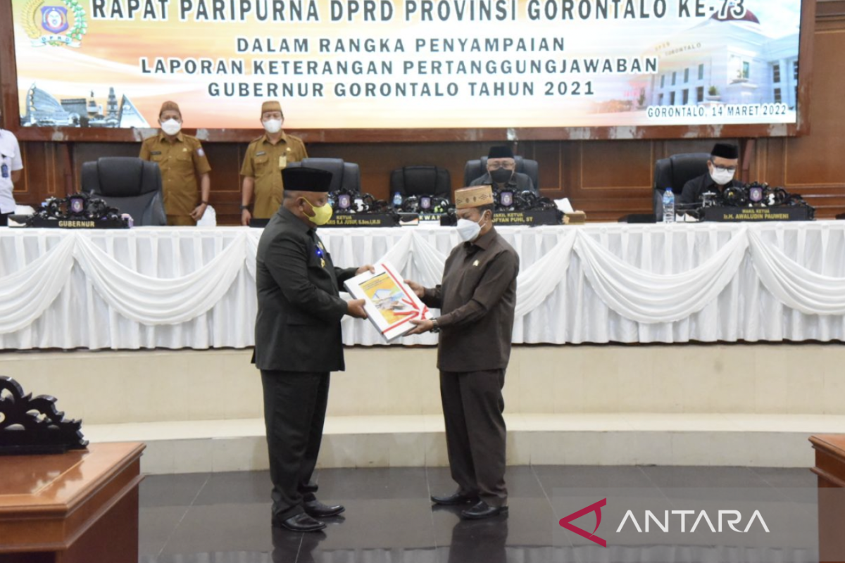 Gubernur Gorontalo sampaikan LKPJ ke DPRD