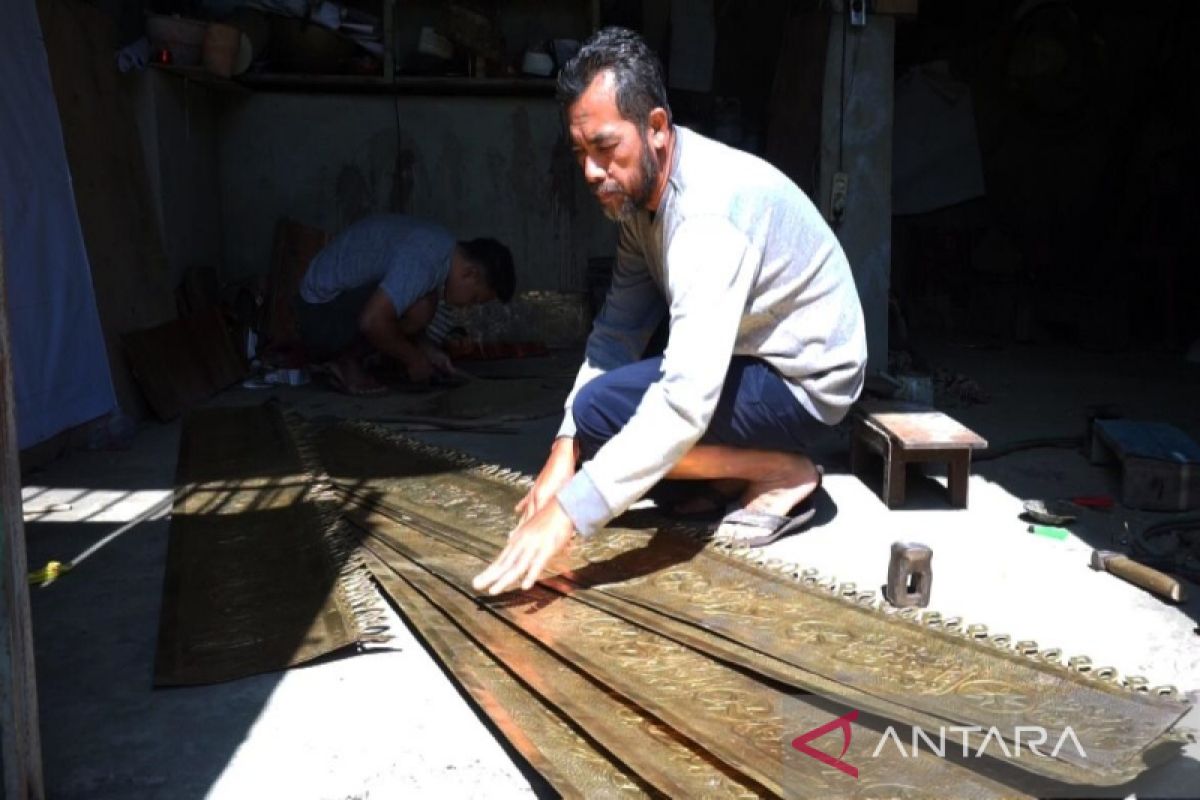 Perajin tembaga di Tumang Boyolali banjir pesanan jelang  Ramadhan