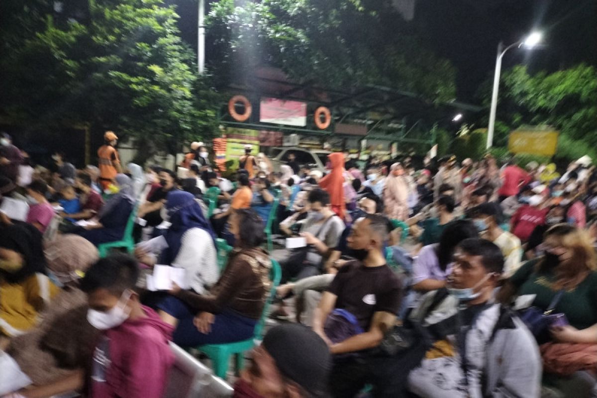 Pemkot Jakbar tunggu peraturan dari gubernur terkait bebas masker