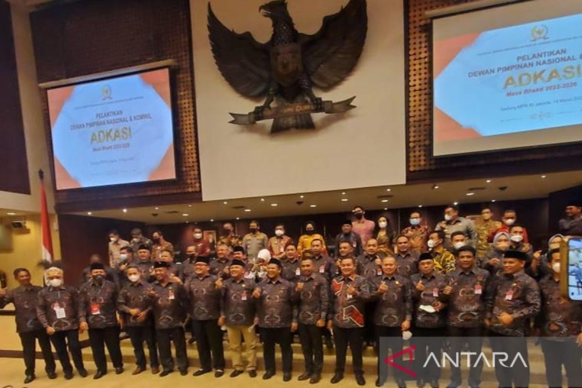 Syairi terpilih Ketua Asosiasi DPRD Kabupaten se Kalsel