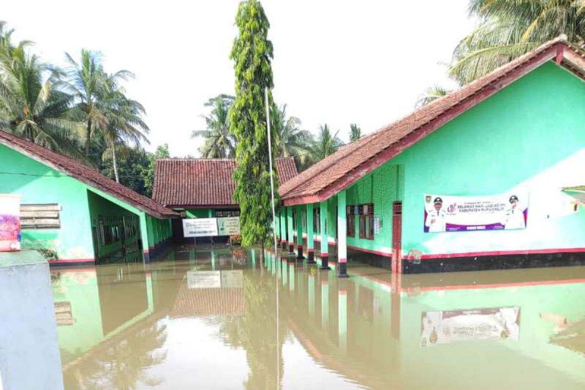 12 desa di Purworejo terendam banjir