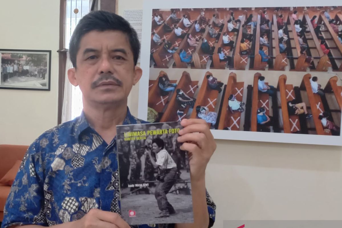 Sejarah foto dan kantor berita di balik 