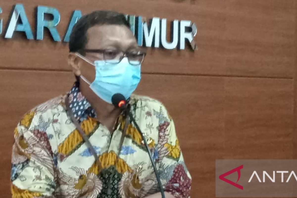 Kejati NTT mengeksekusi buronan kasus korupsi Rp4,3 miliar