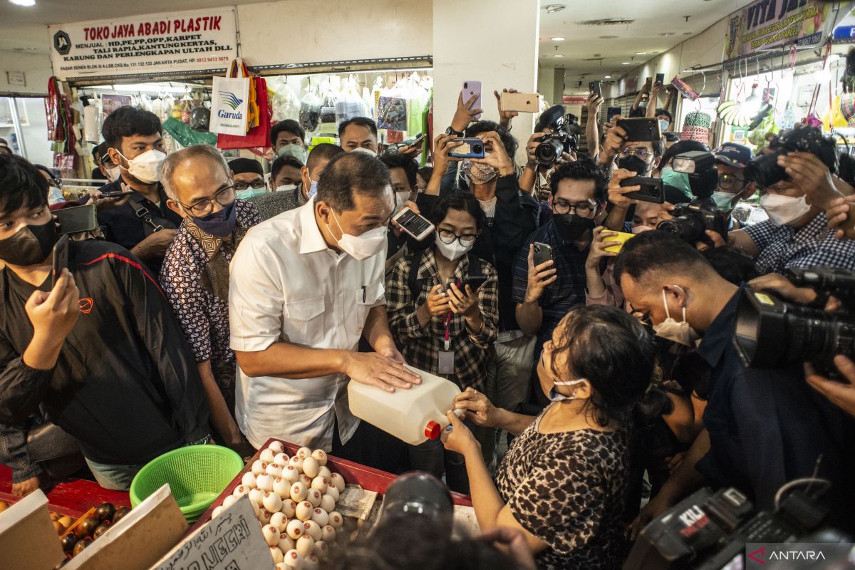 Mendag: Jutaan liter minyak goreng lenyap di Jakarta-Medan dan Surabaya