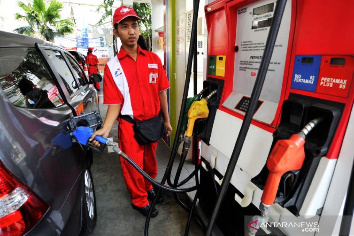 Ekonom: Pertamax tidak naik, beban Pertamina bertambah