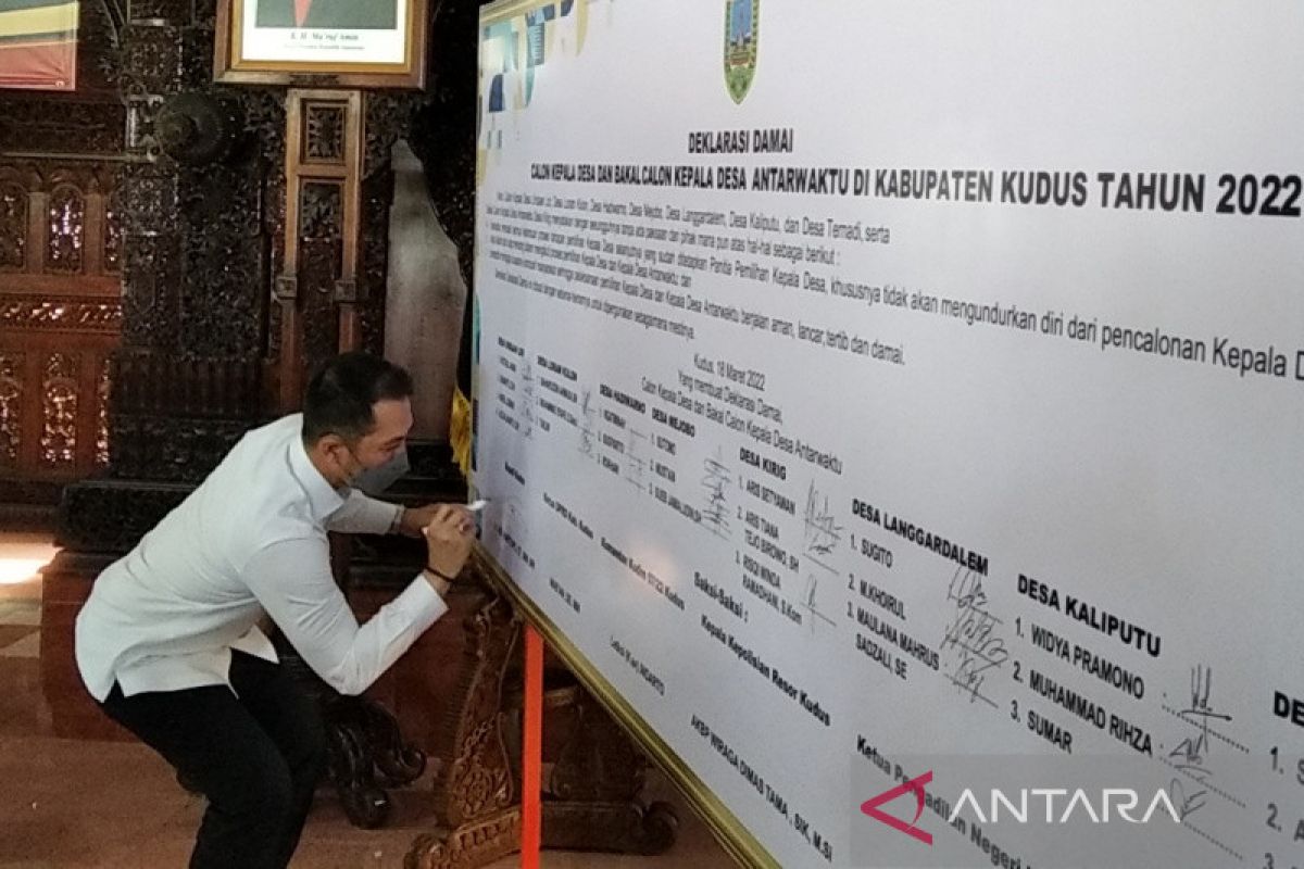 Bupati Kudus ingatkan 22 calon kepala desa sportif di Pilkades 2022