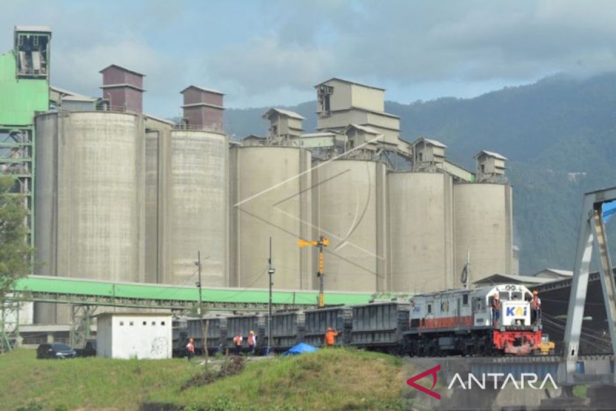 Semen Padang building Indonesia for 112 years from Minang Land