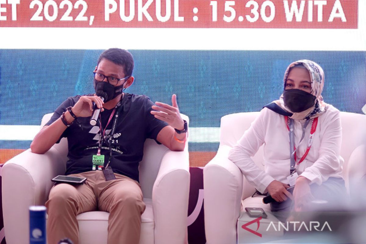 Menparekeraf sebut 300 UMKM raup untung di MotoGP Mandalika