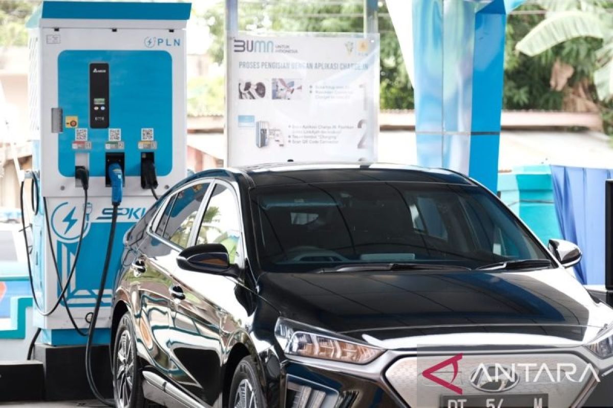 PLN terus tambah jumlah SPKLU untuk dukung ekosistem kendaraan listrik di Indonesia