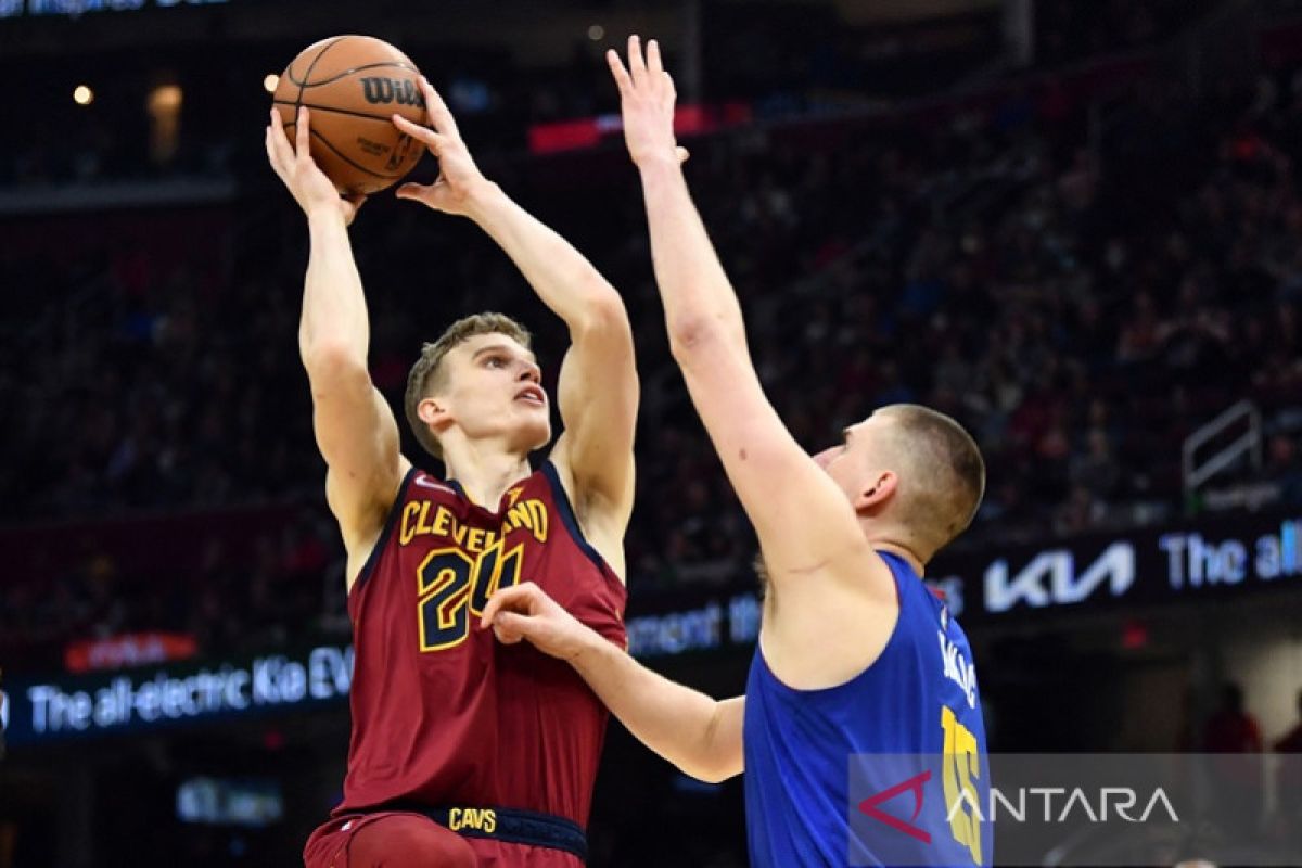 Lengah di akhir buat Nuggets takluk di Cavaliers via overtime