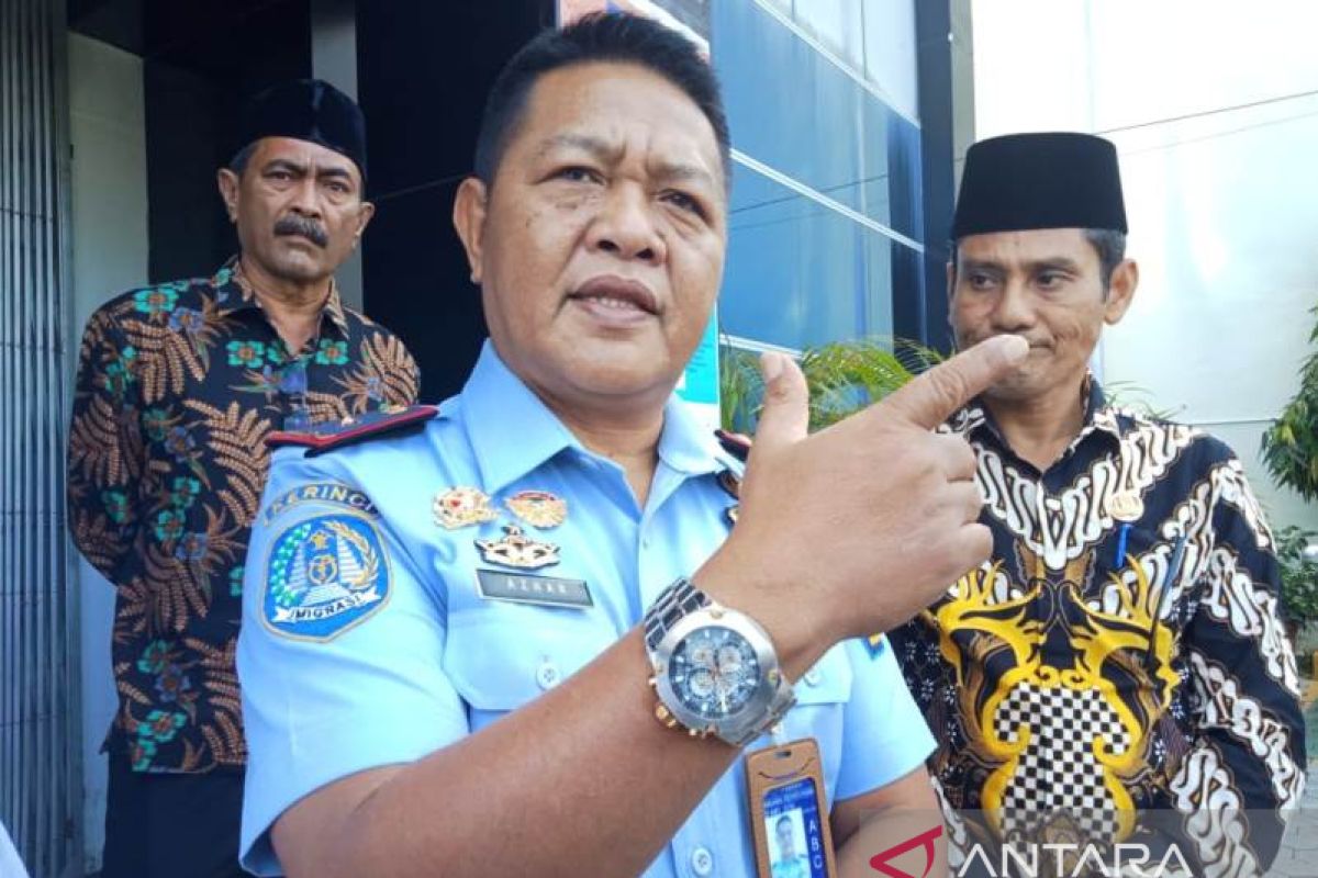 Kantor Imigrasi selidiki WN Malaysia buat KTP di Aceh