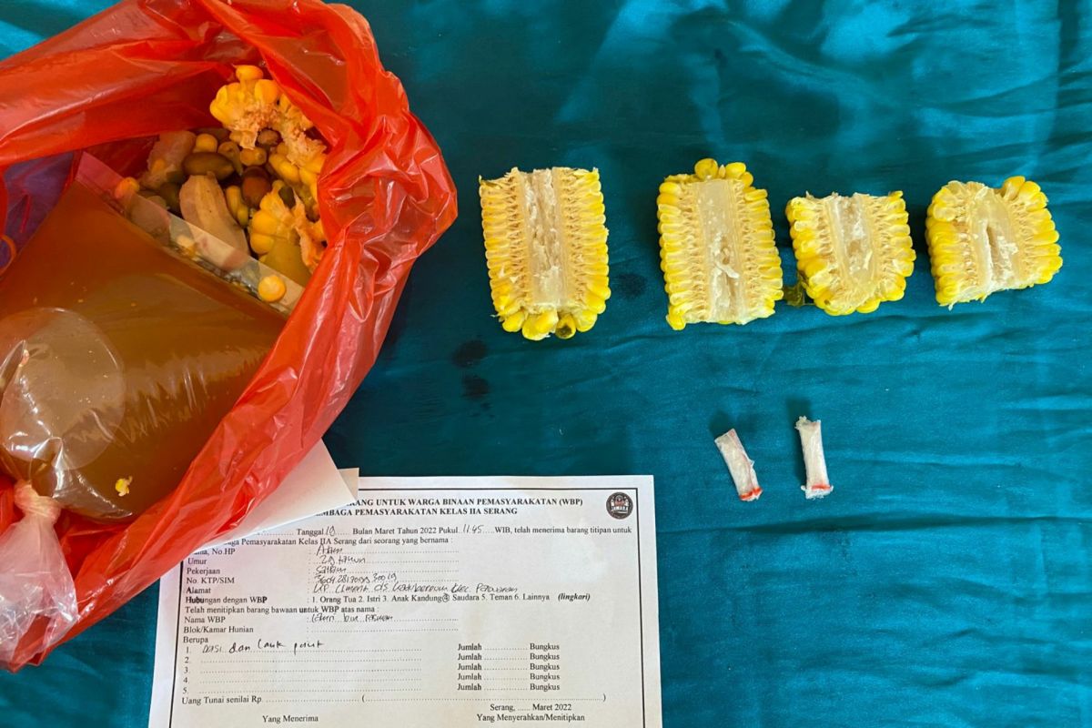 Petugas Lapas Serang gagalkan penyelundupan narkoba dalam jagung