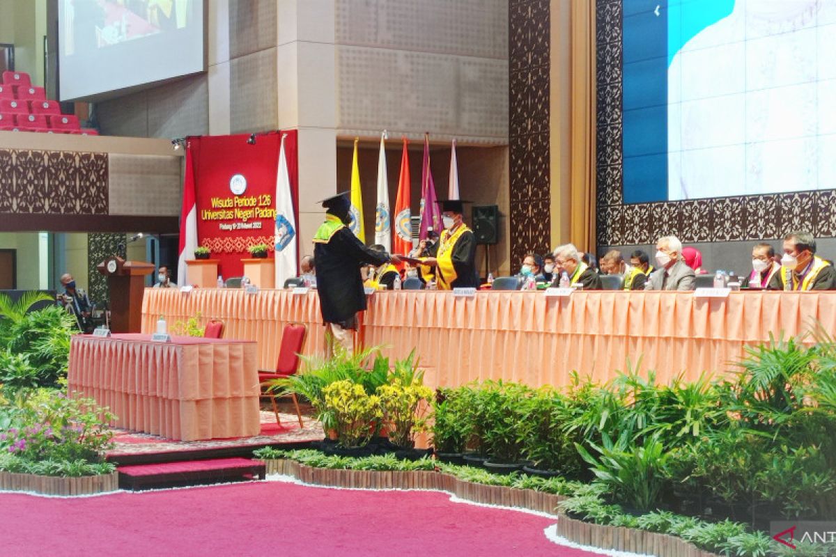 Rektor UNP paparkan lima harapan publik terhadap perguruan tinggi