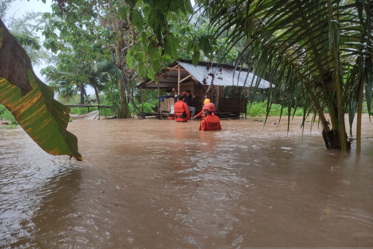 Sejumlah Wilayah Di Gorontalo Utara Terendam Banjir - ANTARA News Gorontalo