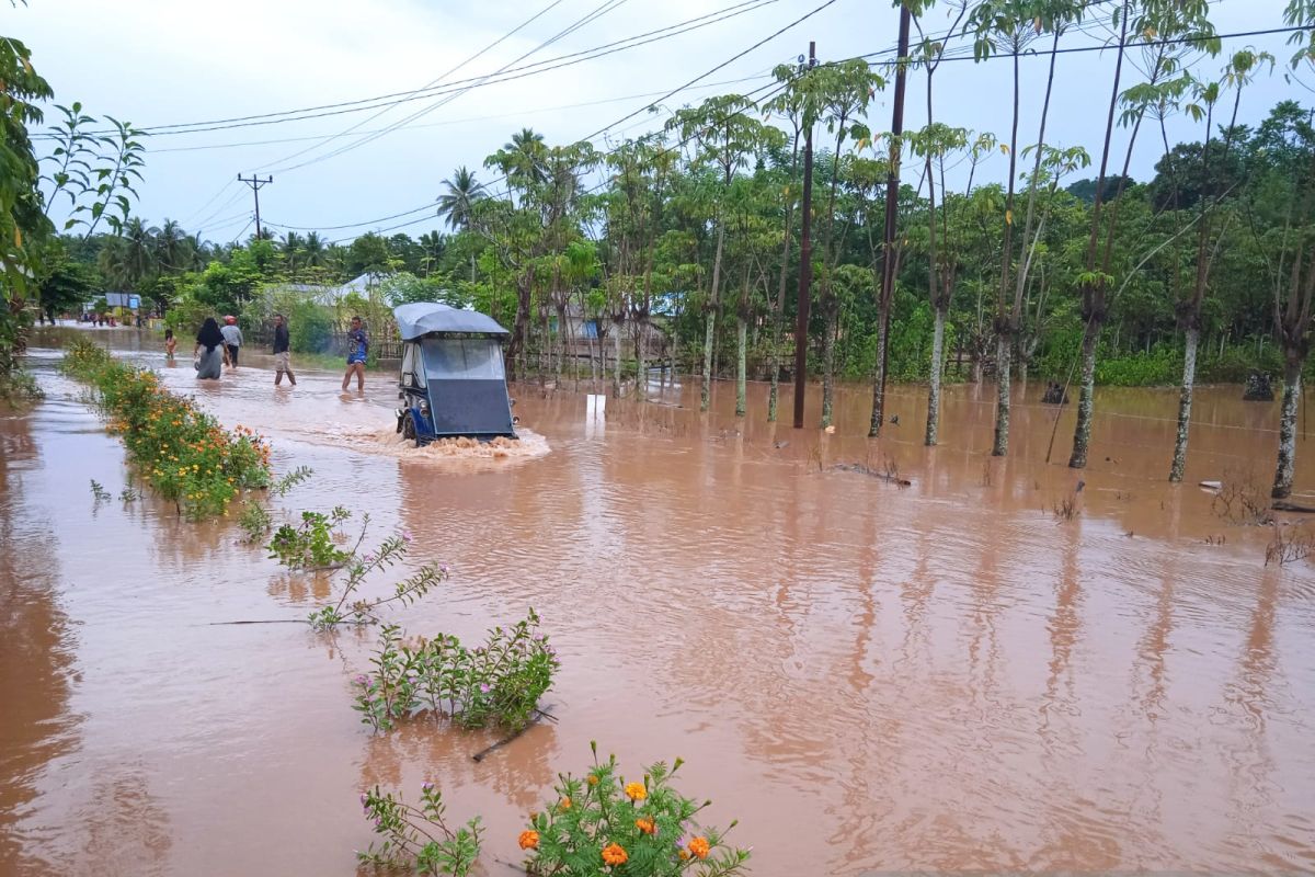 Warga Gorontalo Utara berharap penanganan banjir dipercepat