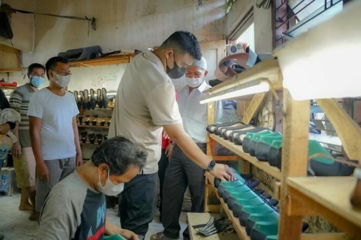 Wali Kota Medan: UMKM sepatu lokal bisa raup omzet Rp2 miliar