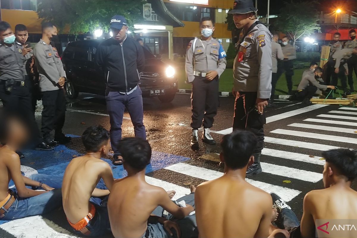 Tawuran nyaris pecah di Alang Laweh, lima remaja diamankan polisi