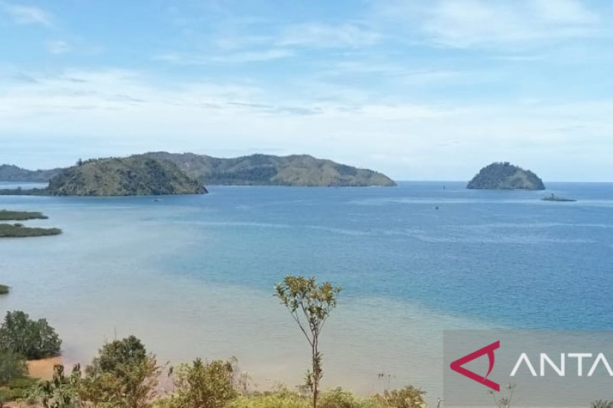 Menikmati pesona Mandeh seutuhnya dari Ujung Batu