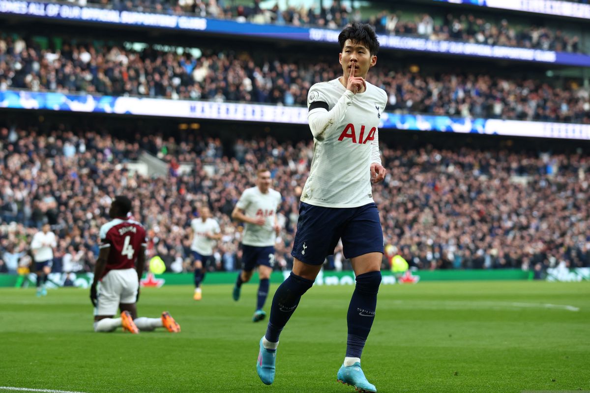 Dua gol Son Heung-Min bantu Tottenham menang 3-1  atas West Ham