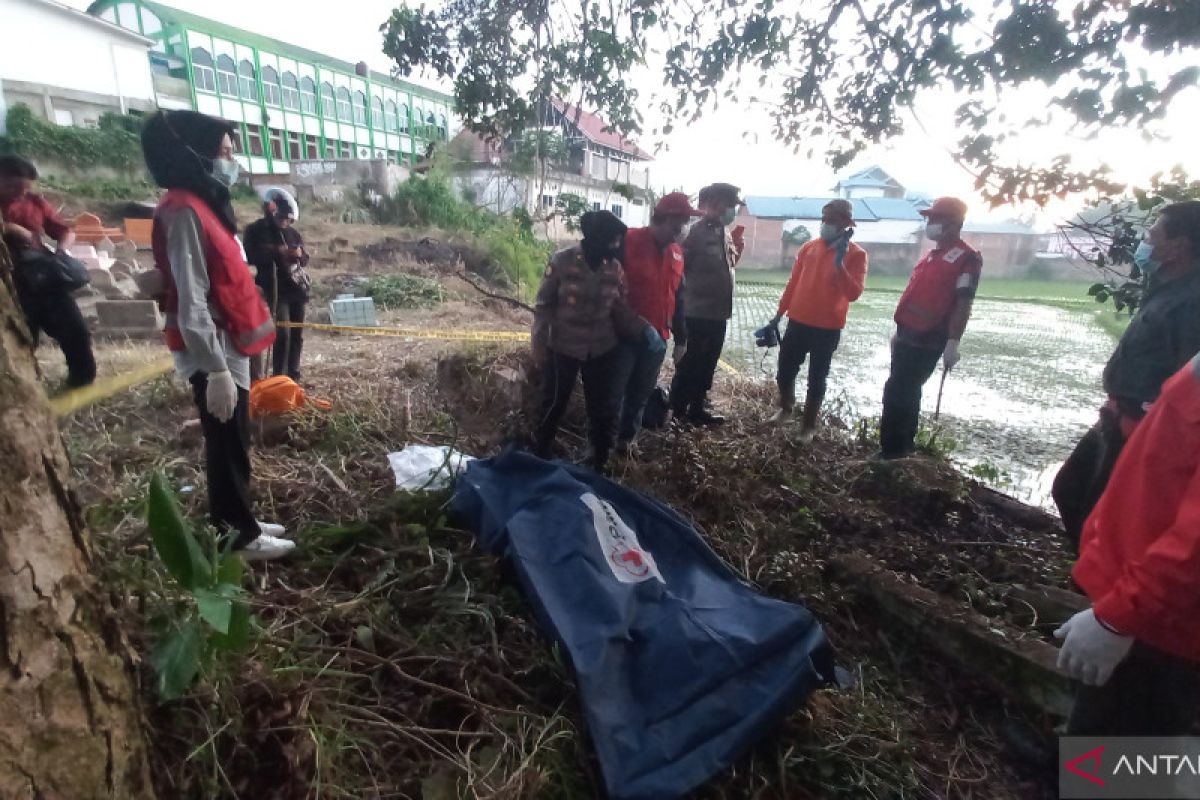 Warga Bukittinggi dikejutkan dengan penemuan kerangka mayat (Video)