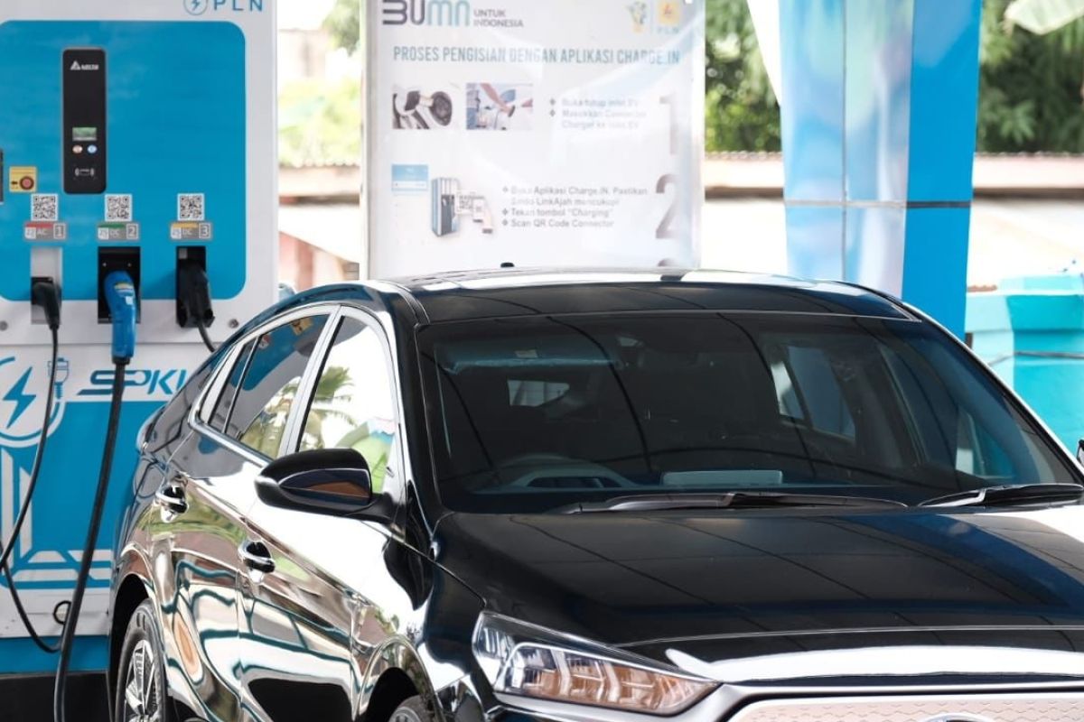 PLN luncurkan program stimulus bagi pemilik kendaraan listrik