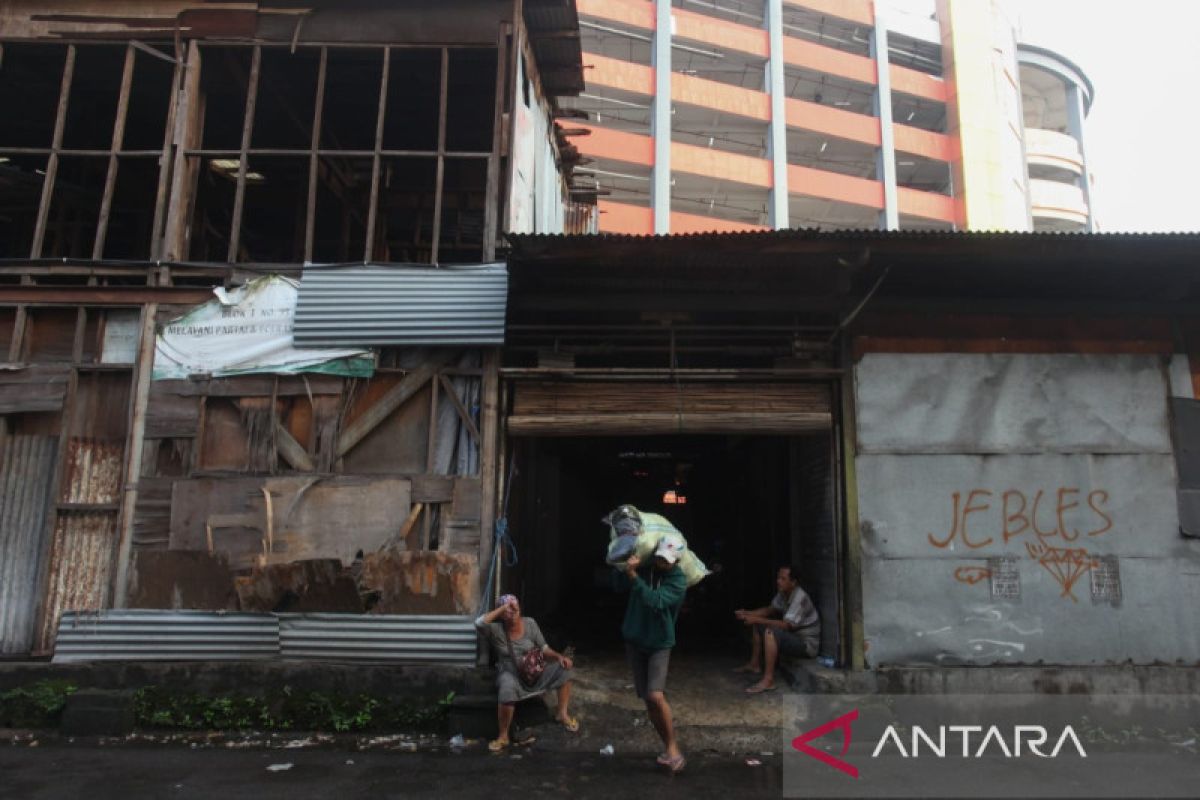 Ribuan pedagang kembali tempati Pasar Turi Baru Surabaya