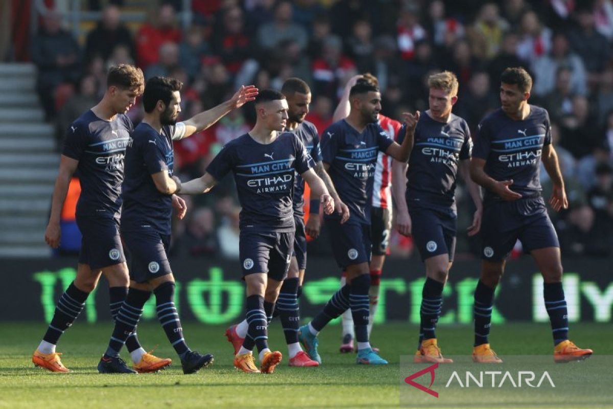 Man City ke semifinal Piala FA setelah benamkan Southampton 4-1