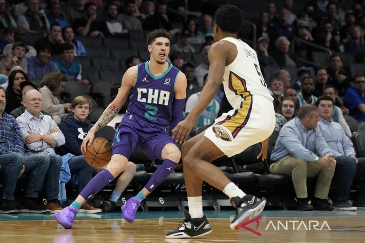 Hornets lanjutkan tren apik  tundukkan Pelicans