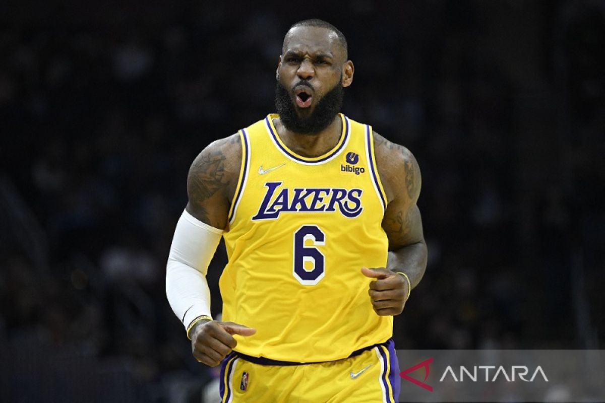 LeBron James pastikan LA Lakers akhiri tur tandang dengan kemenangan