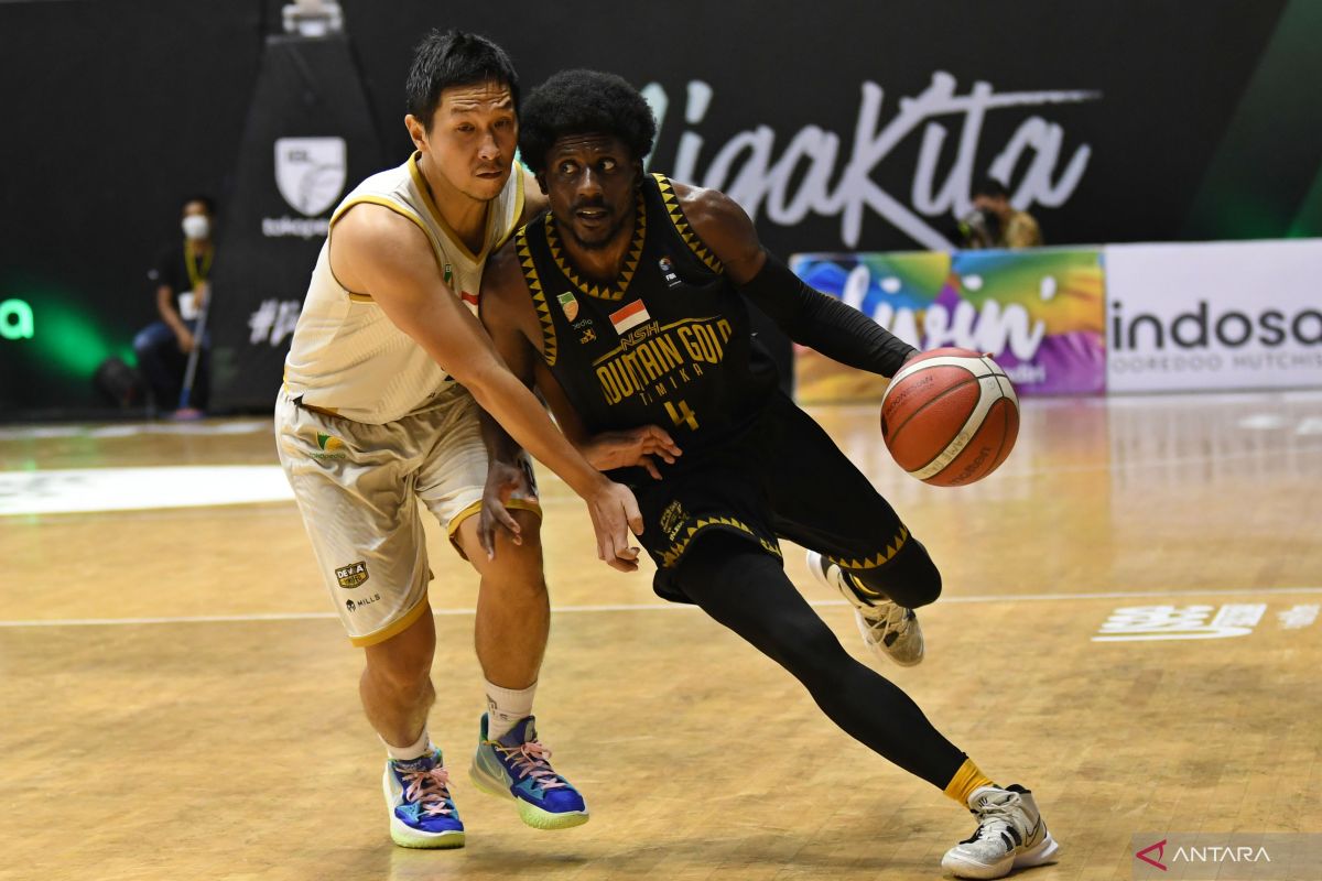 Tim putih menang saat Shavar Newkirk  jadi MVP IBL All Star 2022