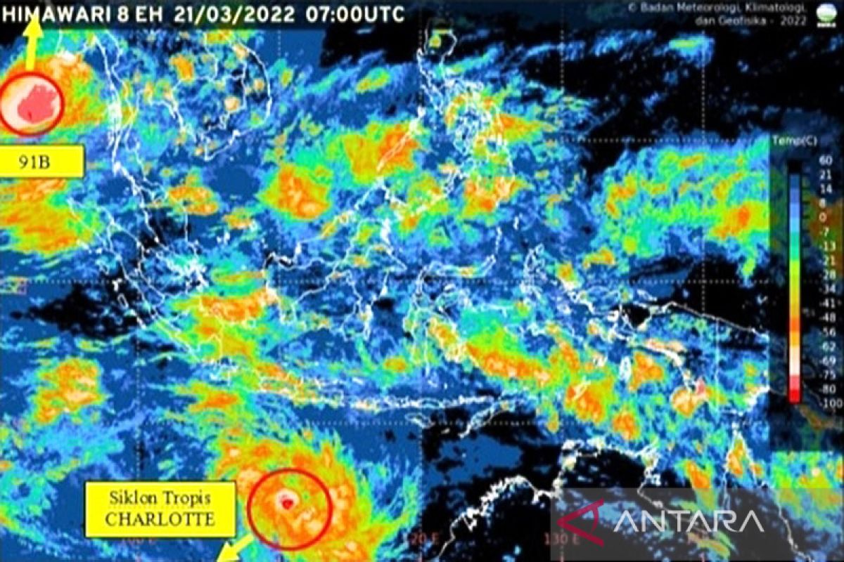 Siklon Tropis Charlotte jauhi Indonesia, mayoritas kota berawan