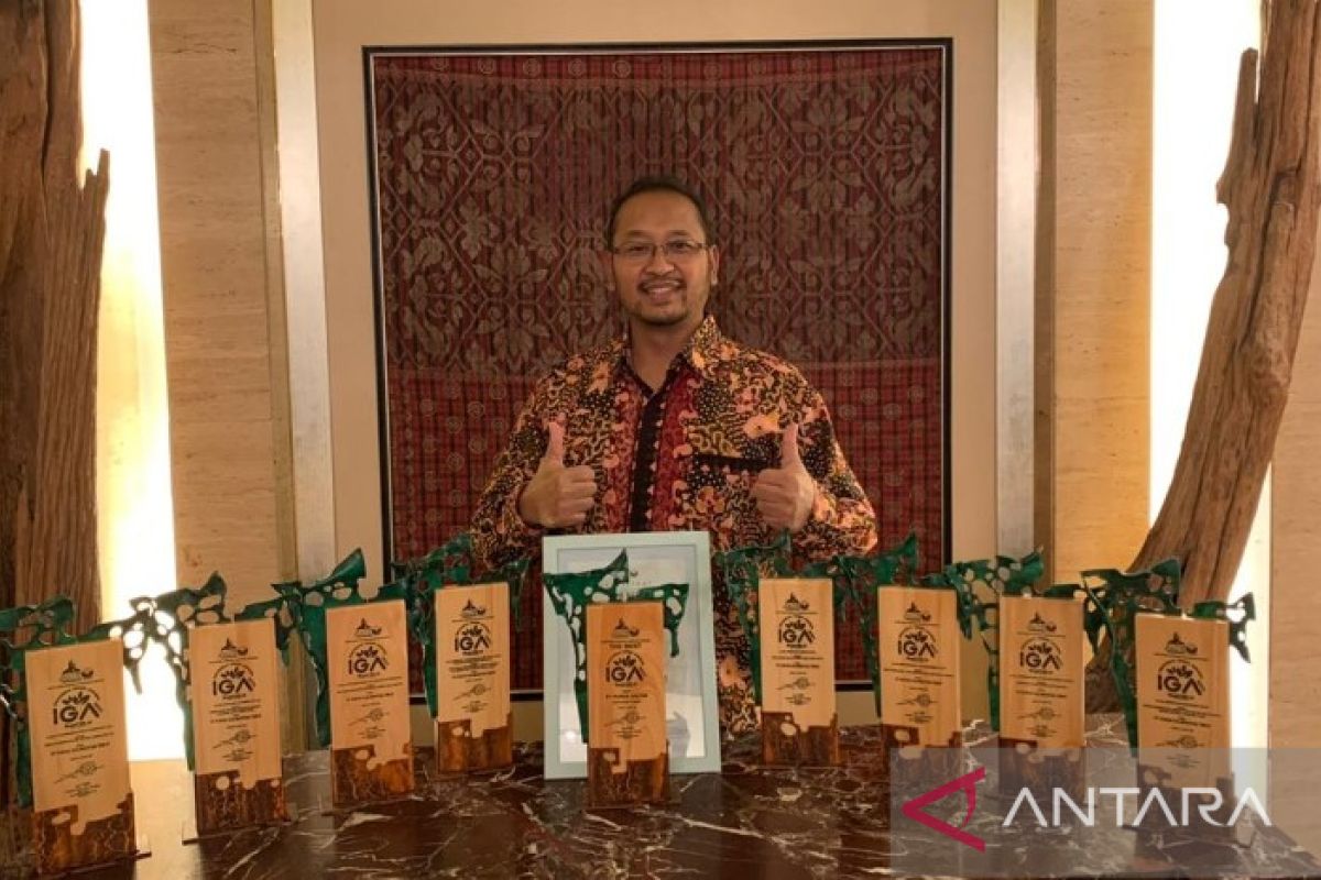 Tingkatkan inovasi berbasis lingkungan, PKT raih The Best Indonesia Green Awards 2022