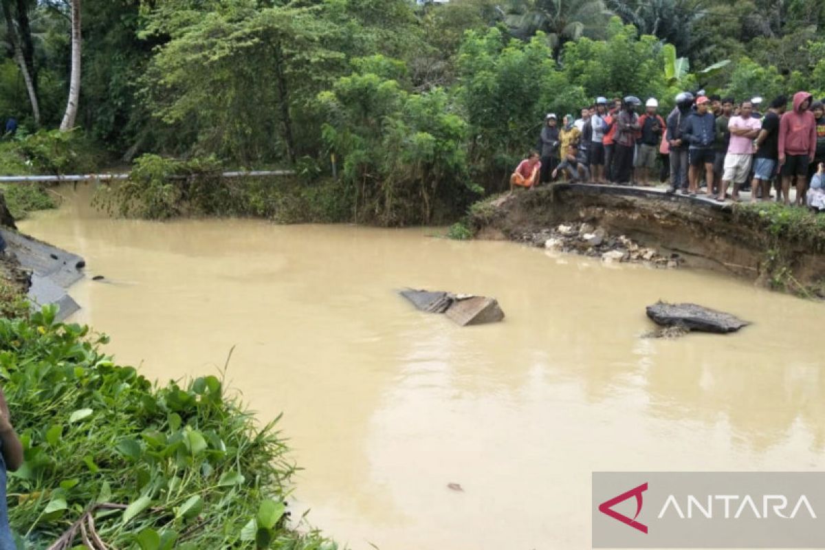 Empat desa dan dua kelurahan terdampak banjir di  Kabupaten Tolitoli