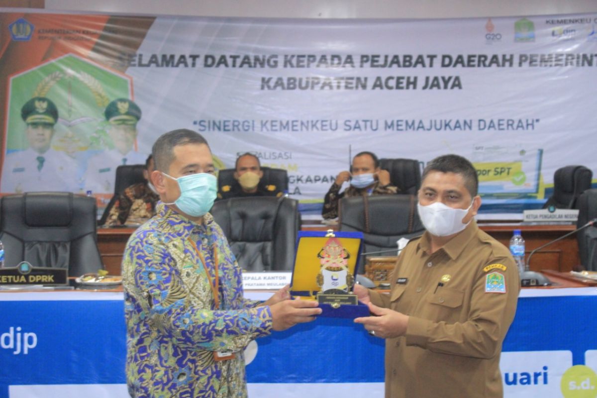 Sambangi Aceh Jaya, ini yang dilakukan KPP Pratama dan Bea Cukai Meulaboh