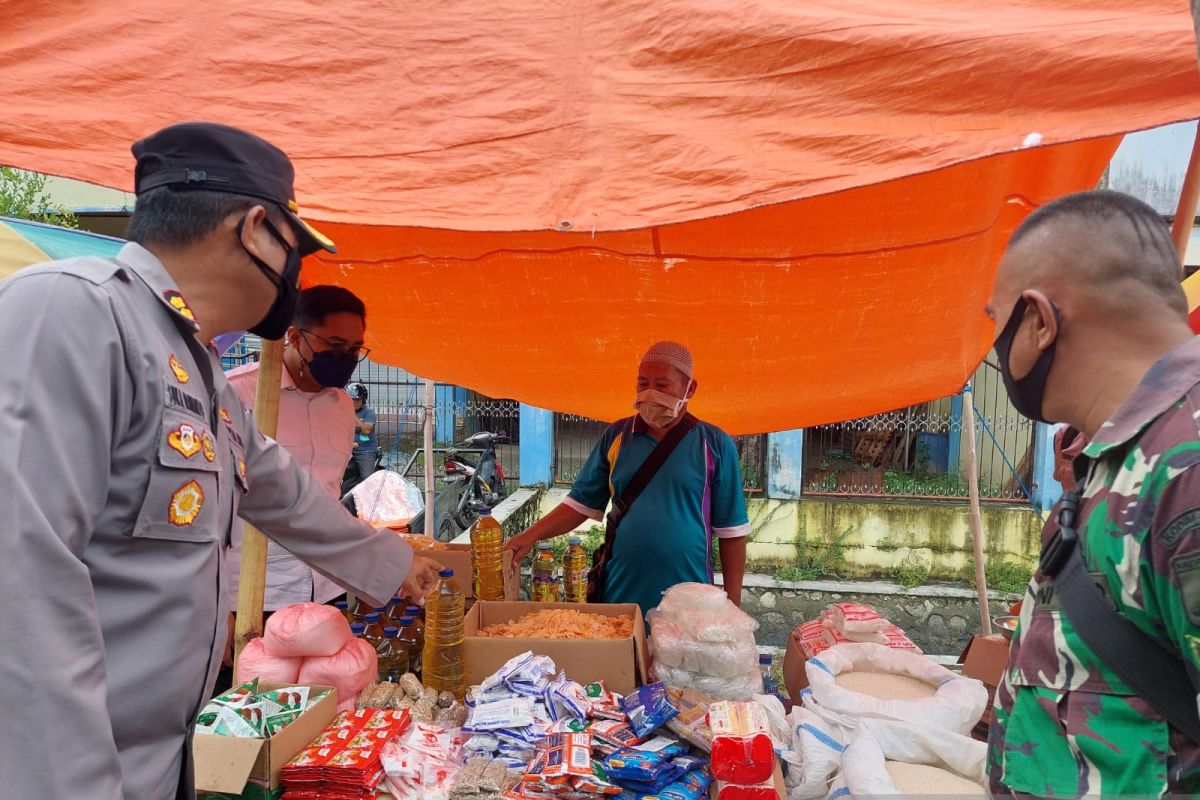 Kapolres Gorontalo Kota imbau pedagang tak timbun minyak goreng