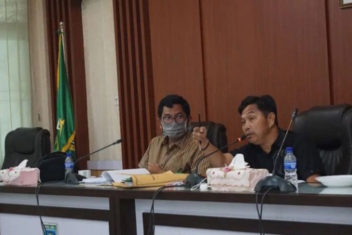 Pansus 1 DPRD Kota Jambi gelar rapat dengar pendapat