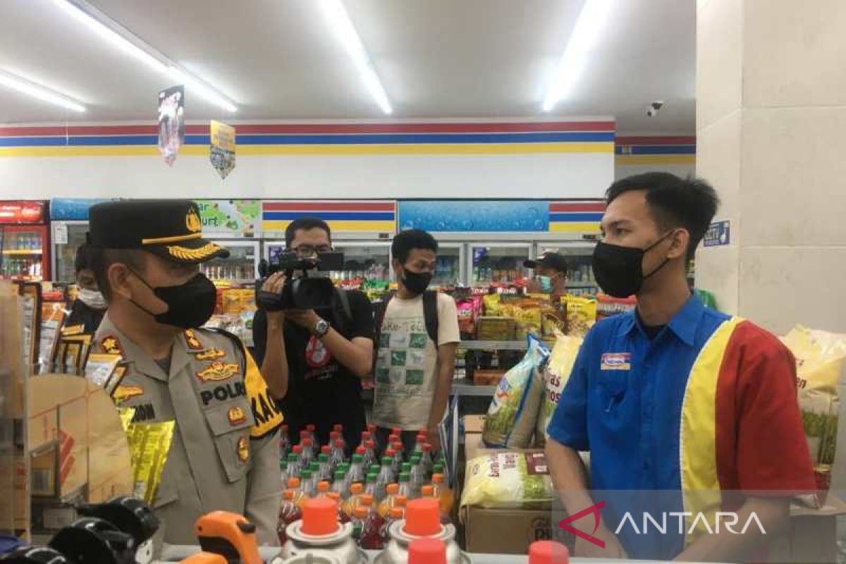 Tim terpadu Temanggung sidak pasar antisipasi penimbunan  minyak goreng