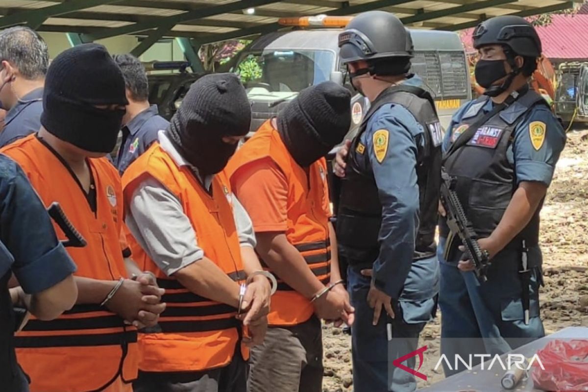 KLHK tetapkan tiga tersangka penambang ilegal Bukit Soeharto