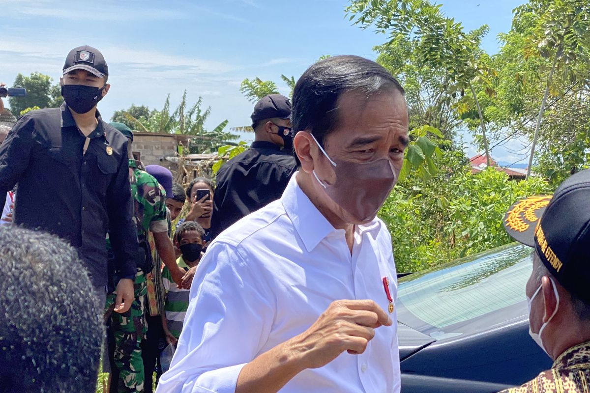 Presiden Jokowi soroti rumah tak layak huni penyebab kekerdilan di NTT